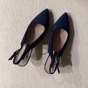 Elegant Navy Women's Slingback Kitten Heels